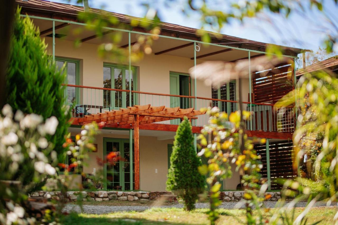 Casa Akacia Hotel Telavi Exterior photo